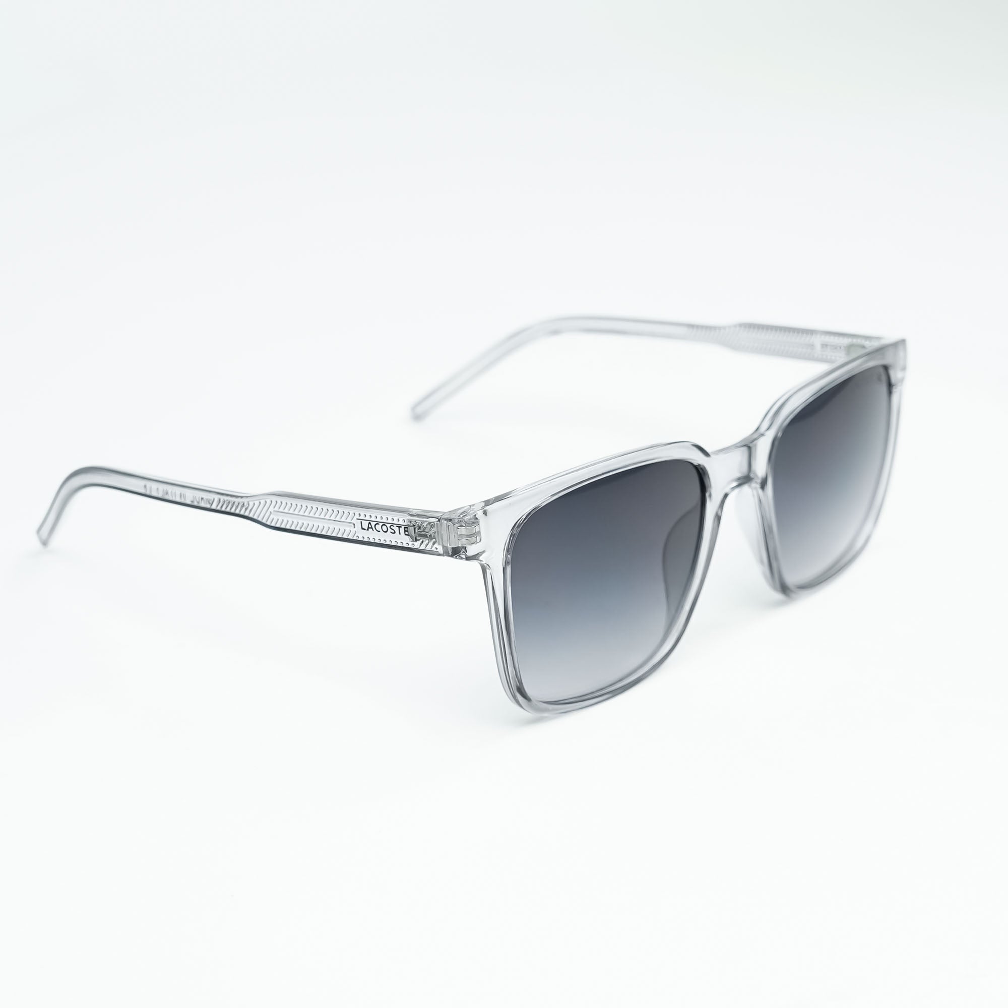 Lacoste 1