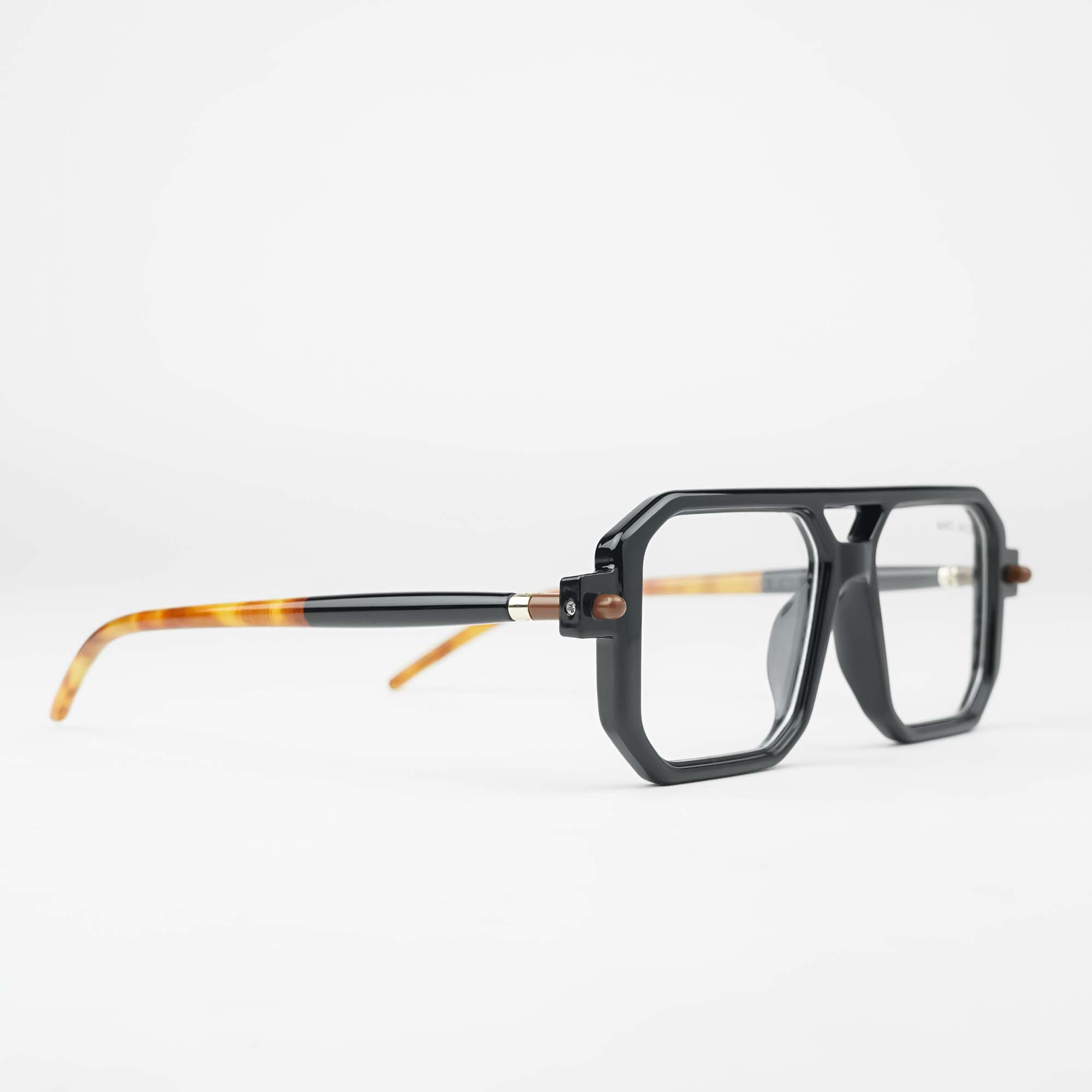 Marc Jacobs 01::
