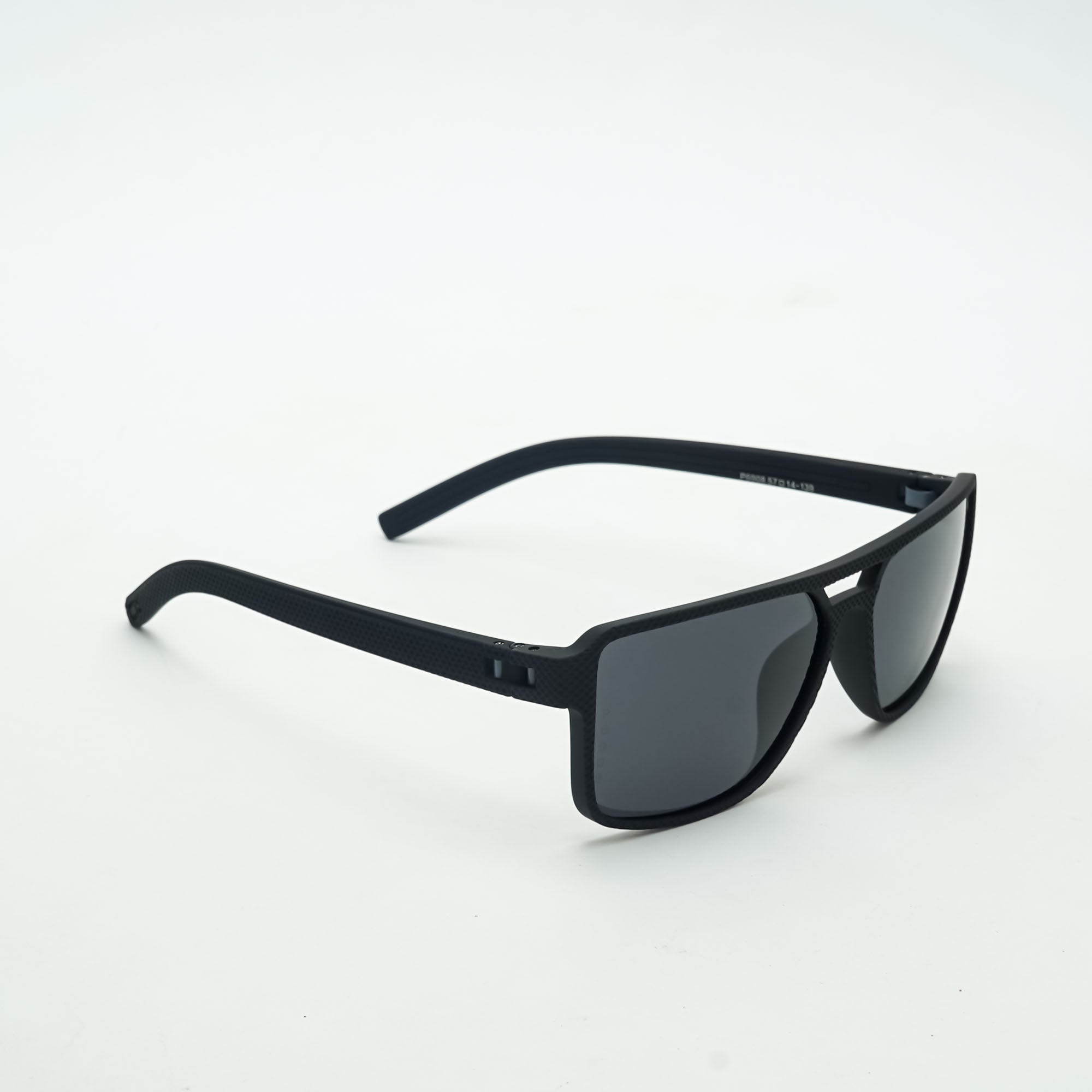 OGA 02 (Polarized)